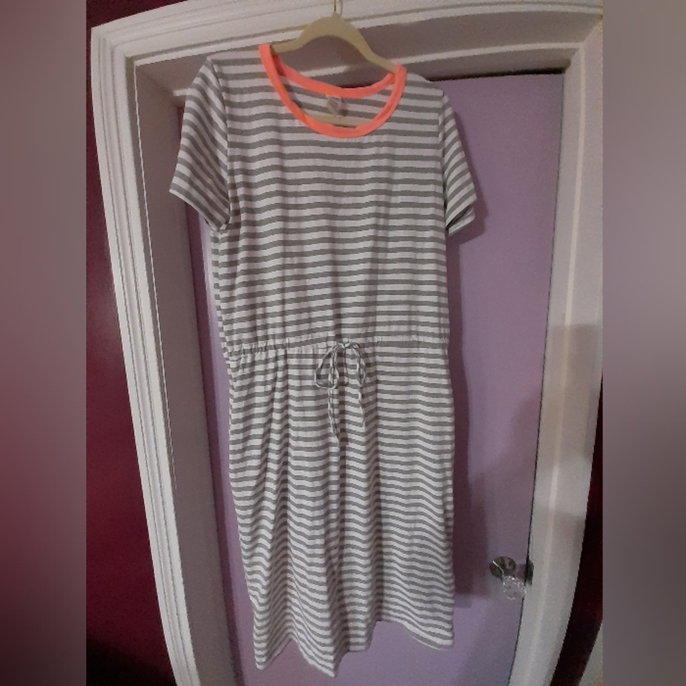 Xlarge womens casual striped dress